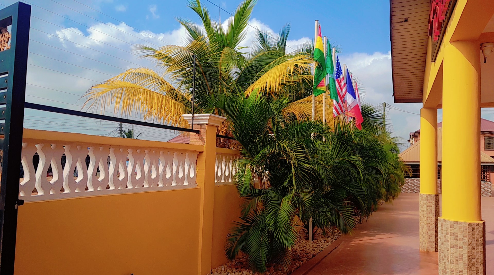 Golden Simcha Hotel Exterior with Beautiful Landscaping